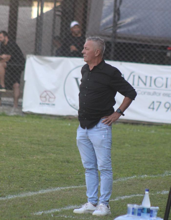Troca no comando técnico do Gualicho 
