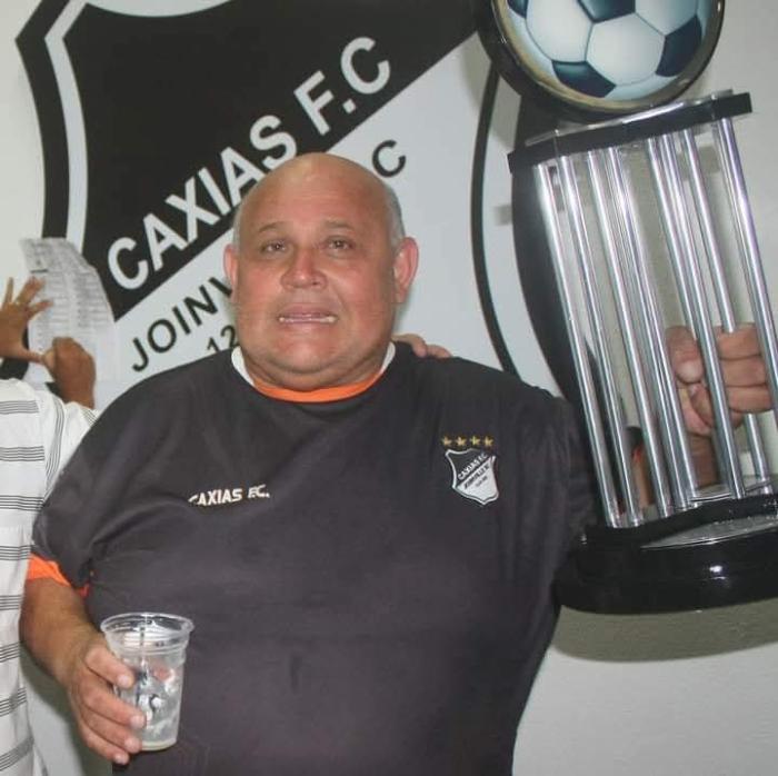 LINOR DO ROSÁRIO NO COMANDO TÉCNICO DO CAXIAS FUTEBOL CLUBE 